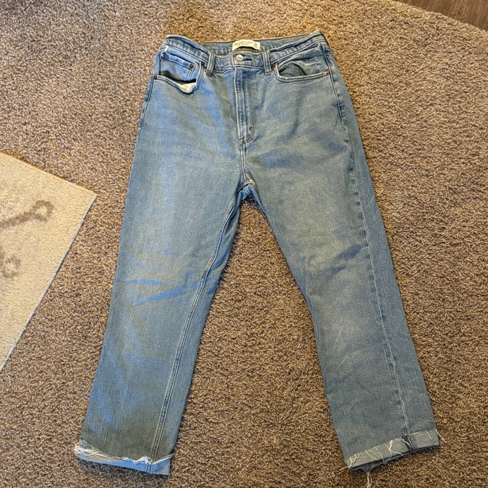 Abercrombie & Fitch The 90s Slim Straight Ultra High Rise size 30/10